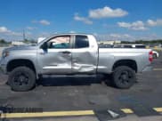 ✅ 2014 Toyota Tundra SR5 • VIN: 5TFRM5F18EX073513 • Lot: 43738760. Listed on IAAI with 92,586 mi. Free auction sales archive from the USA and detailed vehicle history report at DreamBid. Image 14.