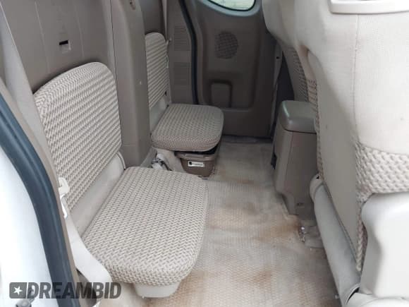 ✅ 2005 Nissan Frontier SE • VIN: 1N6AD06UX5C451653 • Лот: 42272540. Опубликован ранее на IAAI с пробегом 206 539 миль. Бесплатный доступ к архиву аукционных продаж из США и подробный отчёт об истории автомобиля на DreamBid. Изображение 8.