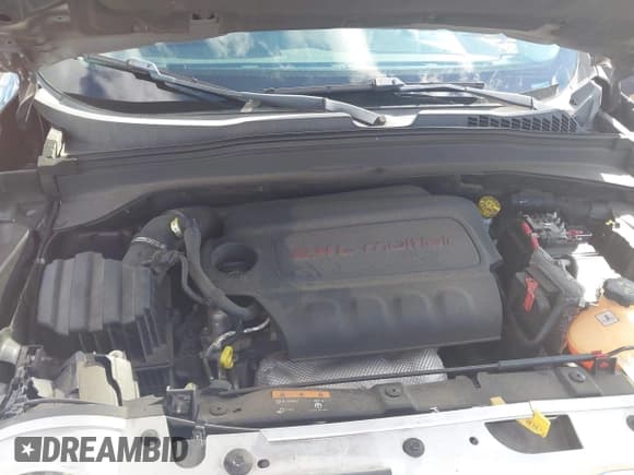 ✅ 2016 Jeep Renegade Limited • VIN: ZACCJADT4GPC96326 • Lot: 43543123. Wystawiony na IAAI z przebiegiem 146 930 mil. Bezpłatny archiwum sprzedaży aukcyjnych z USA i szczegółowy raport historii pojazdu na DreamBid. Zdjęcie 10.