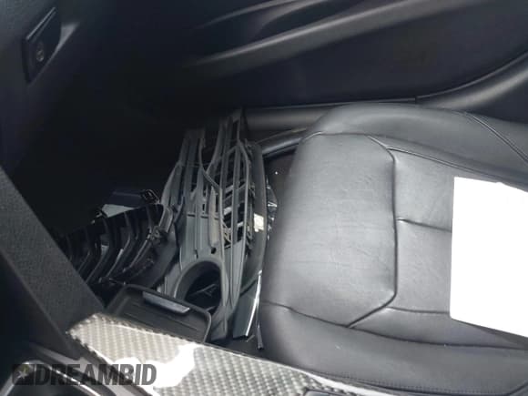 ✅ 2012 BMW 3 Series 335i • VIN: WBA3A9G59CNN67442 • Лот: 42439467. Опубликован ранее на IAAI с пробегом 106 371 миль. Бесплатный доступ к архиву аукционных продаж из США и подробный отчёт об истории автомобиля на DreamBid. Изображение 12.