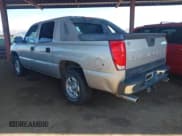 ✅ 2005 Chevrolet Avalanche Z66 • VIN: 3GNEC12Z15G228324 • Lot: 42428371. Listed on IAAI with Not provided. Free auction sales archive from the USA and detailed vehicle history report at DreamBid. Image 3.