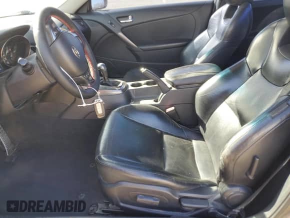 2012 Hyundai Genesis Coupe Grand Touring с VIN KMHHU6KH7CU066051, выставлен на аукционе Copart как лот 42713685 с пробегом 141 809 миль миль и Списание • Salvage title. История ставок и продаж доступна на DreamBid. Изображение 7.