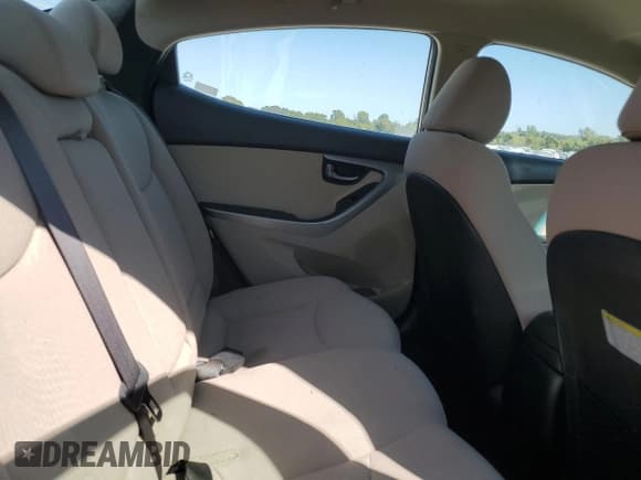 ✅ 2014 Hyundai Elantra SE • VIN: 5NPDH4AE7EH517818 • Lot: 82492855. Listed on Copart with 107,463 mi. Free auction sales archive from the USA and detailed vehicle history report at DreamBid. Image 10.