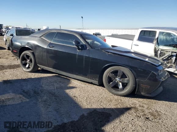 ✅ 2013 Dodge Challenger SXT Plus • VIN: 2C3CDYAG8DH510873 • Lot: 77626334. Wystawiony na Copart z przebiegiem 156 630 mil. Bezpłatny archiwum sprzedaży aukcyjnych z USA i szczegółowy raport historii pojazdu na DreamBid. Zdjęcie 4.