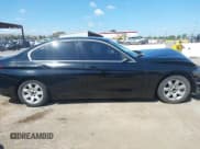 ✅ 2015 BMW 3 Series 328d • VIN: WBA3D3C55FK157592 • Lot: 42142567. Wystawiony na IAAI z przebiegiem 213 503 mil. Bezpłatny archiwum sprzedaży aukcyjnych z USA i szczegółowy raport historii pojazdu na DreamBid. Zdjęcie 13.