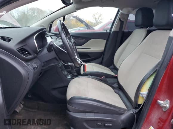 ✅ 2017 Buick Encore Preferred II • VIN: KL4CJFSB6HB011123 • Lot: 67609923. Wystawiony na Copart z przebiegiem 56 553 mil. Bezpłatny archiwum sprzedaży aukcyjnych z USA i szczegółowy raport historii pojazdu na DreamBid. Zdjęcie 7.