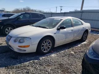 ✅ 2000 Chrysler 300M M • VIN: 2C3HE66G6YH285343 • Лот: 45963355. Опубликован ранее на Copart с пробегом 144 597 миль. Бесплатный доступ к архиву аукционных продаж из США и подробный отчёт об истории автомобиля на DreamBid. Изображение 1.