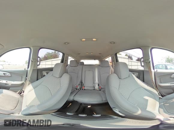 ✅ 2010 Chevrolet Traverse LS • VIN: 1GNLVEED9AJ223373 • Lot: 67329084. Wystawiony na Copart z przebiegiem 134 162 mil. Bezpłatny archiwum sprzedaży aukcyjnych z USA i szczegółowy raport historii pojazdu na DreamBid. Zdjęcie 13.