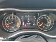 ✅ 2014 Jeep Cherokee Latitude • VIN: 1C4PJLCS0EW115566 • Lot: 95394825. Wystawiony na Copart z przebiegiem 144 118 mil. Bezpłatny archiwum sprzedaży aukcyjnych z USA i szczegółowy raport historii pojazdu na DreamBid. Zdjęcie 9.