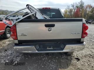 ✅ 2008 Dodge 1500 Laramie • VIN: 1D7HU182X8J243734 • Лот: 77841074. Опубликован ранее на Copart с пробегом 164 937 миль. Бесплатный доступ к архиву аукционных продаж из США и подробный отчёт об истории автомобиля на DreamBid. Изображение 6.