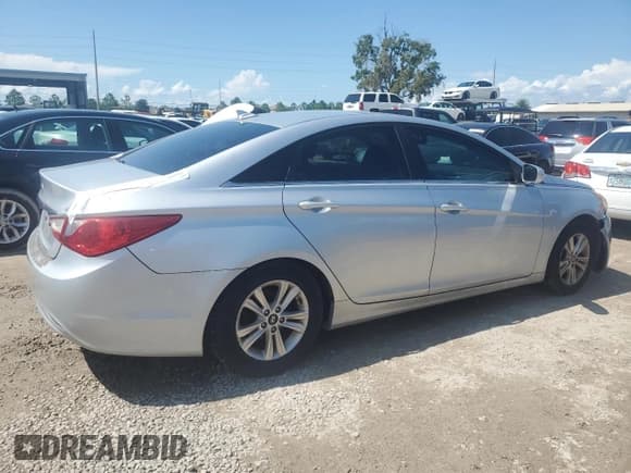 ✅ 2013 Hyundai Sonata GLS • VIN: 5NPEB4AC7DH623141 • Lot: 73846904. Listed on Copart with Not provided. Free auction sales archive from the USA and detailed vehicle history report at DreamBid. Image 3.