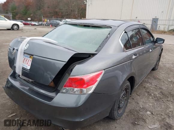 ✅ 2010 Honda Accord EX • VIN: 1HGCP2E79AA051875 • Lot: 43750499. Wystawiony na IAAI z przebiegiem 261 071 mil. Bezpłatny archiwum sprzedaży aukcyjnych z USA i szczegółowy raport historii pojazdu na DreamBid. Zdjęcie 4.