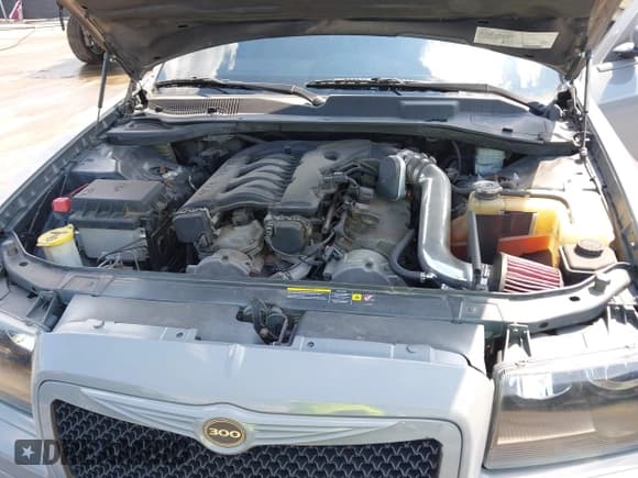 ✅ 2005 Chrysler 300 Touring • VIN: 2C3JA53G95H108745 • Лот: 43158317. Опубликован ранее на IAAI с пробегом 138 094 миль. Бесплатный доступ к архиву аукционных продаж из США и подробный отчёт об истории автомобиля на DreamBid. Изображение 10.