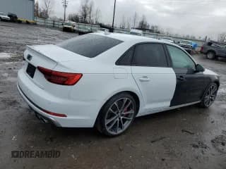 ✅ 2018 Audi S4 Premium Plus • VIN: WAUB4AF49JA002402 • Lot: 42456084. Wystawiony na Copart z przebiegiem 80 779 mil. Bezpłatny archiwum sprzedaży aukcyjnych z USA i szczegółowy raport historii pojazdu na DreamBid. Zdjęcie 3.