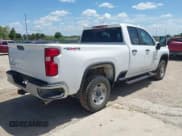 ✅ 2022 Chevrolet Silverado 2500HD Work Truck • VIN: 1GC2YLE71NF266561 • Lot: 42787646. Wystawiony na IAAI z przebiegiem 96 660 mil. Bezpłatny archiwum sprzedaży aukcyjnych z USA i szczegółowy raport historii pojazdu na DreamBid. Zdjęcie 4.