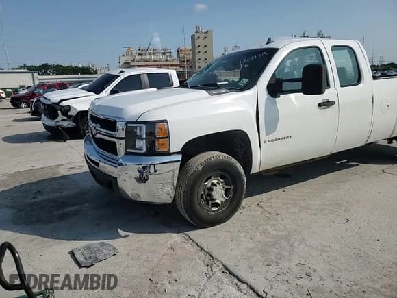 ✅ 2008 Chevrolet Silverado 2500HD Work Truck • VIN: 1GCHC29K28E173673 • Lot: 58024315. Wystawiony na Copart z przebiegiem 229 001 mil. Bezpłatny archiwum sprzedaży aukcyjnych z USA i szczegółowy raport historii pojazdu na DreamBid. Zdjęcie 13.