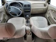 ✅ 2002 Kia Rio • VIN: KNADC163326040098 • Лот: 44002145. Опубликован ранее на Copart с пробегом 194 708 миль. Бесплатный доступ к архиву аукционных продаж из США и подробный отчёт об истории автомобиля на DreamBid. Изображение 8.