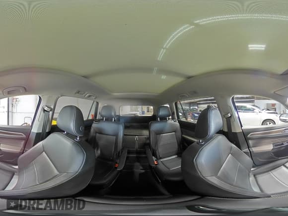 ✅ 2021 Volkswagen Atlas SEL • VIN: 1V2BR2CA8MC544215 • Lot: 65323675. Listed on Copart with 86,386 mi. Free auction sales archive from the USA and detailed vehicle history report at DreamBid. Image 16.