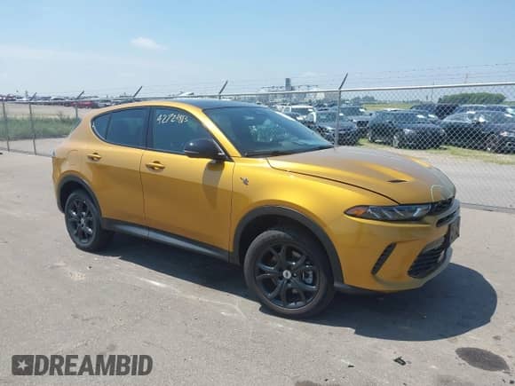 2024 Dodge Hornet GT z VIN ZACNDFAN0R3A38687, wystawiony jako IAAI lot #42724813 z przebiegiem 3 337 mil mil oraz . Historia ofert i sprzedaży dostępna na DreamBid. Obrazek 1.