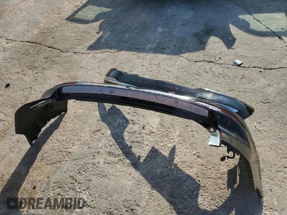 ✅ 2023 Volvo XC60 Plus Bright Theme • VIN: YV4L12DN4P1210887 • Lot: 88895885. Listed on Copart with 27,440 mi. Free auction sales archive from the USA and detailed vehicle history report at DreamBid. Image 15.