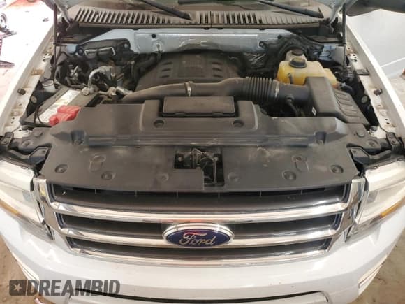 ✅ 2015 Ford Expedition Max XLT • VIN: 1FMJK1JT5FEF44014 • Lot: 72077335. Listed on Copart with 145,519 mi. Free auction sales archive from the USA and detailed vehicle history report at DreamBid. Image 12.