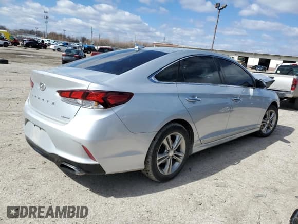 ✅ 2018 Hyundai Sonata Limited • VIN: 5NPE34AF8JH602303 • Lot: 44560903. Listed on Copart with 80,309 mi. Free auction sales archive from the USA and detailed vehicle history report at DreamBid. Image 3.
