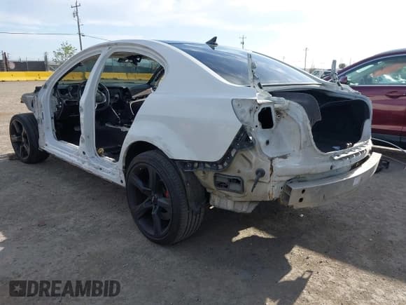 ✅ 2014 Chevrolet SS • VIN: 6G3F15RW6EL958354 • Lot: 42011918. Listed on IAAI with Not provided. Free auction sales archive from the USA and detailed vehicle history report at DreamBid. Image 3.