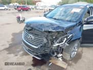 ✅ 2017 Hyundai Santa Fe SE • VIN: KM8SMDHF0HU172039 • Lot: 43480124. Wystawiony na IAAI z przebiegiem 161 921 mil. Bezpłatny archiwum sprzedaży aukcyjnych z USA i szczegółowy raport historii pojazdu na DreamBid. Zdjęcie 6.