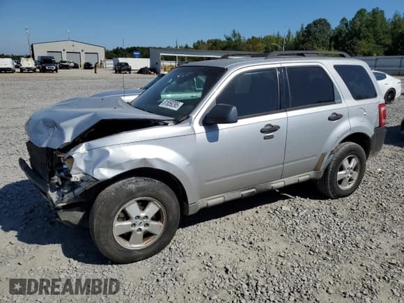 ✅ 2009 Ford Escape XLT • VIN: 1FMCU03GX9KB88307 • Лот: 81859295. Опубликован ранее на Copart с пробегом 181 334 миль. Бесплатный доступ к архиву аукционных продаж из США и подробный отчёт об истории автомобиля на DreamBid. Изображение 1.