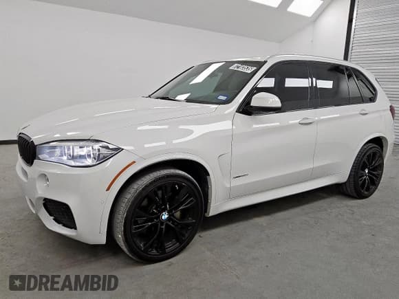 ✅ 2018 BMW X5 xDrive50i • VIN: 5UXKR6C50J0U15456 • Лот: 72103535. Опубликован ранее на Copart с пробегом 116 987 миль. Бесплатный доступ к архиву аукционных продаж из США и подробный отчёт об истории автомобиля на DreamBid. Изображение 1.