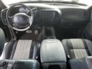 ✅ 2003 Ford F-150 Harley-Davidson • VIN: 1FTRW07383KD63595 • Lot: 59922725. Listed on Copart with 130,837 mi. Free auction sales archive from the USA and detailed vehicle history report at DreamBid. Image 8.