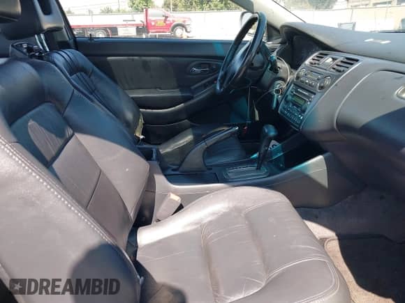 2001 Honda Accord EX с VIN 1HGCG22581A030437, выставлен на аукционе IAAI как лот 42987545 с пробегом 209 617 миль миль и . История ставок и продаж доступна на DreamBid. Изображение 5.