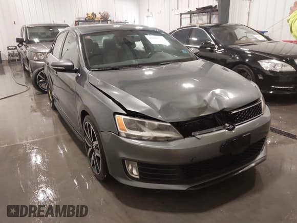 ✅ 2013 Volkswagen Jetta Autobahn • VIN: 3VW467AJ4DM234268 • Lot: 42006264. Listed on IAAI with 144,610 mi. Free auction sales archive from the USA and detailed vehicle history report at DreamBid. Image 6.