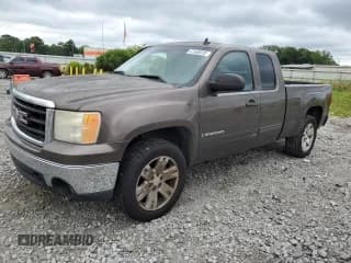 ✅ 2008 GMC Sierra 1500 SLE1 • VIN: 1GTEC190X8Z207220 • Лот: 67508235. Опубликован ранее на Copart с пробегом 244 403 миль. Бесплатный доступ к архиву аукционных продаж из США и подробный отчёт об истории автомобиля на DreamBid. Изображение 1.