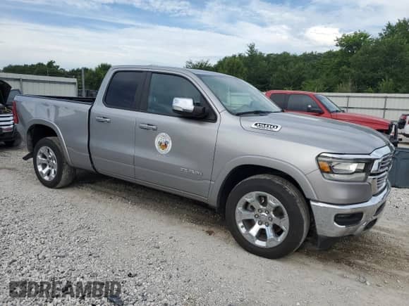 2020 Ram 1500 Laramie with VIN 1C6RREDT2LN270862, listed as a Copart auction lot 61177895 with 58,238 mi miles and Salvage title. Bid and sale history available at DreamBid. Image 4.