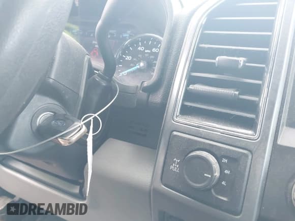 ✅ 2020 Ford F-250 XL • VIN: 1FT7W2BT0LEE82850 • Lot: 42315740. Wystawiony na IAAI z przebiegiem 164 639 mil. Bezpłatny archiwum sprzedaży aukcyjnych z USA i szczegółowy raport historii pojazdu na DreamBid. Zdjęcie 11.