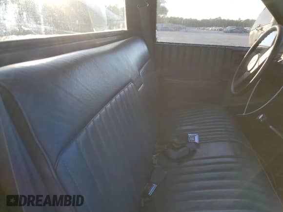 1990 Chevrolet S-10 z VIN 1GCCS14E0L2143381, wystawiony jako Copart lot #88086495 z przebiegiem 98 559 mil mil oraz Szkoda całkowita • Salvage title. Historia ofert i sprzedaży dostępna na DreamBid. Obrazek 10.