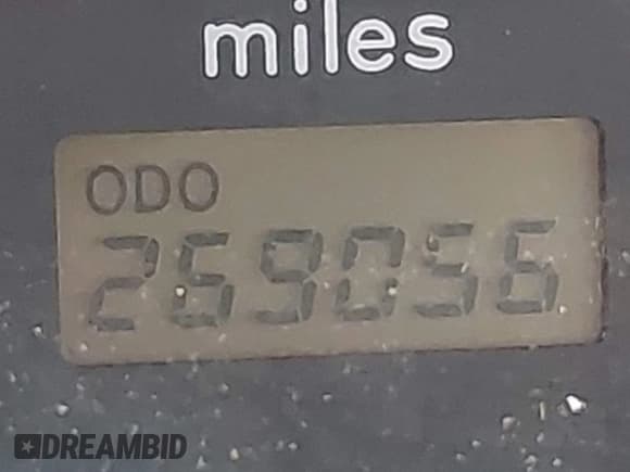 ✅ 2002 Mitsubishi Montero Sport ES • VIN: JA4LS21H82J050742 • Lot: 43567046. Wystawiony na IAAI z przebiegiem 269 056 mil. Bezpłatny archiwum sprzedaży aukcyjnych z USA i szczegółowy raport historii pojazdu na DreamBid. Zdjęcie 7.