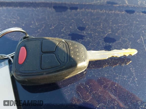 ✅ 2016 Jeep Patriot Sport • VIN: 1C4NJPBBXGD801662 • Lot: 43111217. Listed on IAAI with 177,822 mi. Free auction sales archive from the USA and detailed vehicle history report at DreamBid. Image 11.