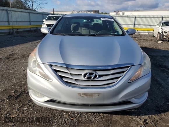 ✅ 2013 Hyundai Sonata GLS • VIN: 5NPEB4AC8DH696325 • Лот: 84906725. Опубликован ранее на Copart с пробегом 123 197 миль. Бесплатный доступ к архиву аукционных продаж из США и подробный отчёт об истории автомобиля на DreamBid. Изображение 5.