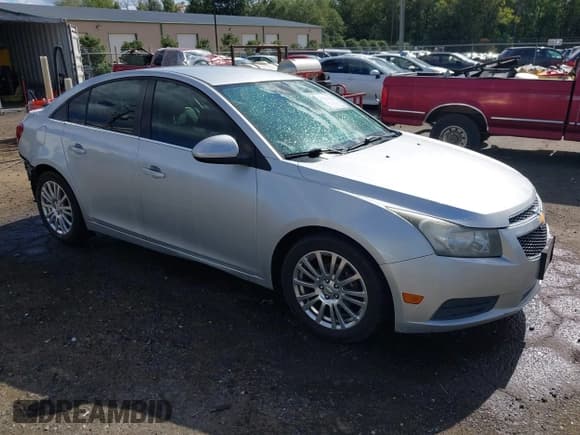 ✅ 2013 Chevrolet Cruze ECO • VIN: 1G1PH5SB6D7253414 • Лот: 43339679. Опубликован ранее на IAAI с пробегом 157 968 миль. Бесплатный доступ к архиву аукционных продаж из США и подробный отчёт об истории автомобиля на DreamBid. Изображение 1.