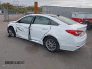 ✅ 2015 Hyundai Sonata Sport • VIN: 5NPE34AF4FH048992 • Лот: 43570681. Опубликован ранее на IAAI с пробегом 37 271 миль. Бесплатный доступ к архиву аукционных продаж из США и подробный отчёт об истории автомобиля на DreamBid. Изображение 3.