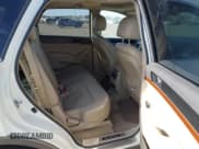 ✅ 2008 Hyundai Veracruz GLS • VIN: KM8NU73CX8U034441 • Lot: 43697866. Listed on IAAI with 167,868 mi. Free auction sales archive from the USA and detailed vehicle history report at DreamBid. Image 8.