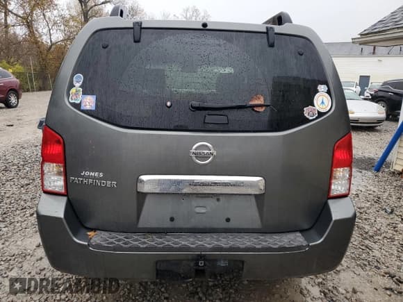 ✅ 2007 Nissan Pathfinder S • VIN: 5N1AR18W07C631067 • Lot: 90690985. Wystawiony na Copart z przebiegiem 167 169 mil. Bezpłatny archiwum sprzedaży aukcyjnych z USA i szczegółowy raport historii pojazdu na DreamBid. Zdjęcie 6.