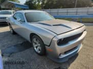 ✅ 2020 Dodge Challenger SXT • VIN: 2C3CDZAG2LH105614 • Lot: 80730515. Wystawiony na Copart z przebiegiem 140 408 mil. Bezpłatny archiwum sprzedaży aukcyjnych z USA i szczegółowy raport historii pojazdu na DreamBid. Zdjęcie 4.