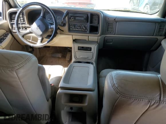 ✅ 2002 Chevrolet Suburban LT • VIN: 3GNFK16T82G306378 • Лот: 55460435. Опубликован ранее на Copart с пробегом 240 529 миль. Бесплатный доступ к архиву аукционных продаж из США и подробный отчёт об истории автомобиля на DreamBid. Изображение 8.
