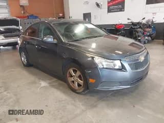 ✅ 2014 Chevrolet Cruze 1LT • VIN: 1G1PC5SB8E7443814 • Лот: 43218861. Опубликован ранее на IAAI с пробегом 79 475 миль. Бесплатный доступ к архиву аукционных продаж из США и подробный отчёт об истории автомобиля на DreamBid. Изображение 1.