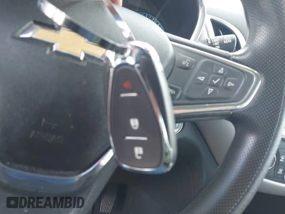 ✅ 2020 Chevrolet Equinox LS • VIN: 3GNAXFEV0LS654136 • Lot: 42214480. Listed on IAAI with 39,738 mi. Free auction sales archive from the USA and detailed vehicle history report at DreamBid. Image 11.