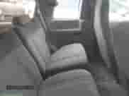 1996 Ford Explorer Eddie Bauer z VIN 1FMCU22X3TUC28560, wystawiony jako IAAI lot #41130320 z przebiegiem 188 399 mil mil oraz . Historia ofert i sprzedaży dostępna na DreamBid. Obrazek 8.