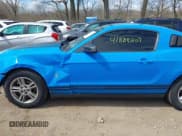 ✅ 2011 Ford Mustang V6 • VIN: 1ZVBP8AM3B5152930 • Lot: 41888209. Listed on IAAI with 167,407 mi. Free auction sales archive from the USA and detailed vehicle history report at DreamBid. Image 14.